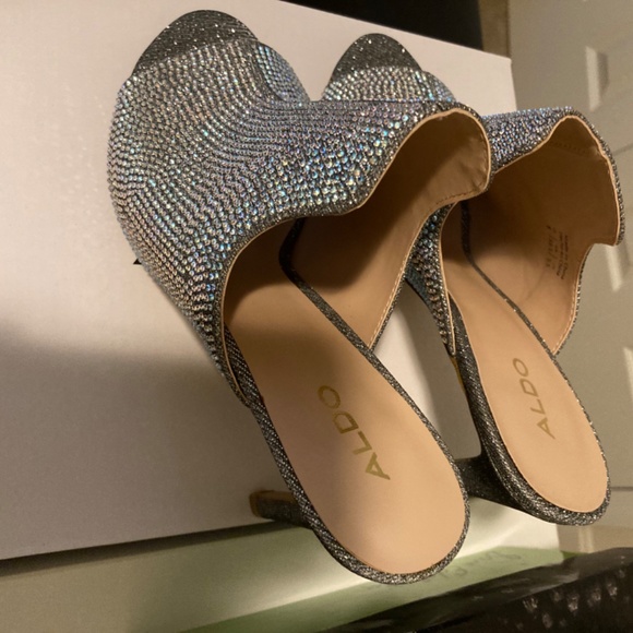 Eteraria shoes by Aldo - Picture 2 of 3